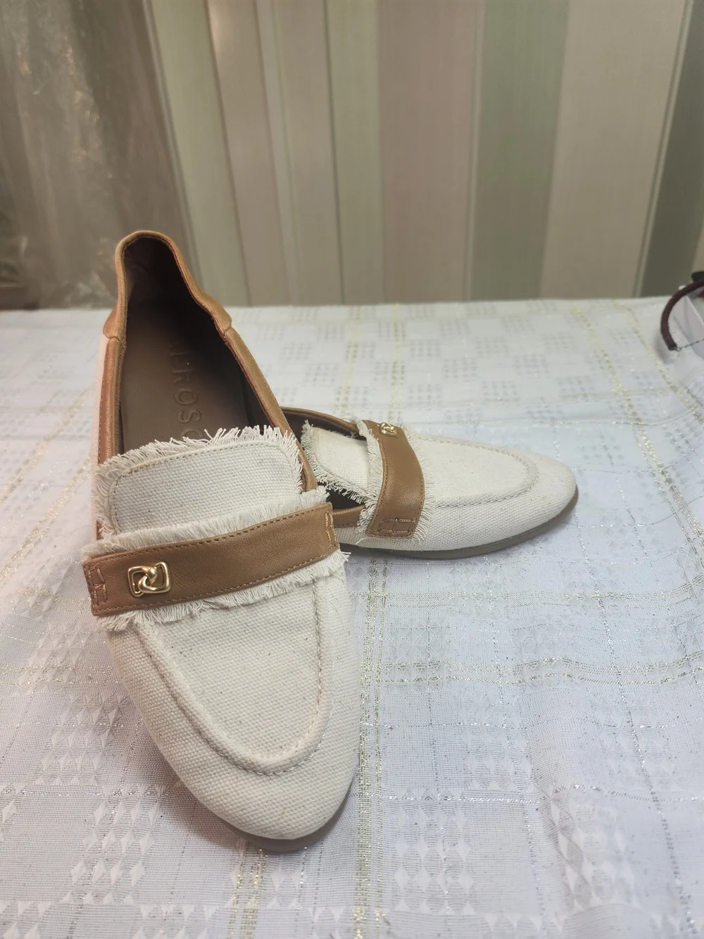 AEROSOLES Cream Canvas Loafers with Tan Trim